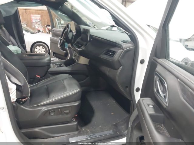 2021 GMC YUKON XL 1GKS2GKD5MR417275 Photo 4