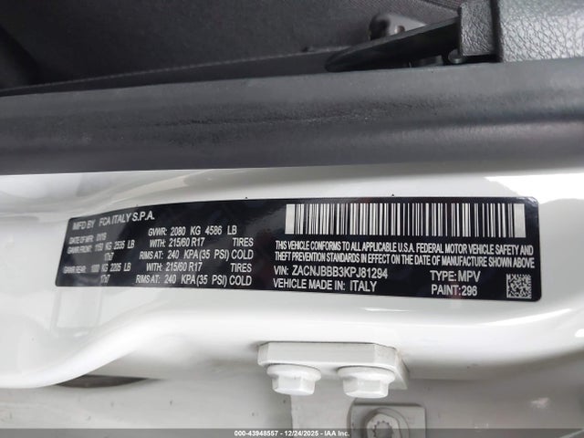 ZACNJBBB3KPJ81294 Jeep Renegade Latitude 4x4
