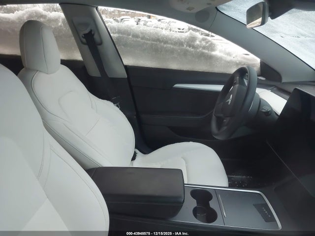 2021 TESLA MODEL 3 5YJ3E1EA3MF032423 Photo 4