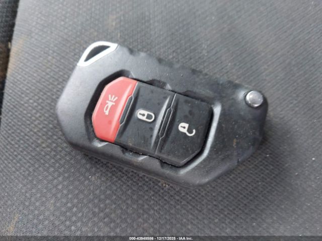 2018 JEEP WRANGLER UNLIMITED 1C4HJXEG1JW247377 Photo 10