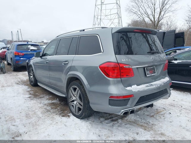 Продаж на аукціоні авто 2016 Mercedes-benz Amg Gl 63 4matic, vin: 4JGDF7EE5GA690888, номер лоту: 43948626