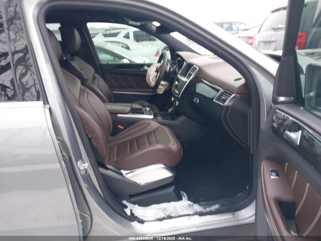 Продаж на аукціоні авто 2016 Mercedes-benz Amg Gl 63 4matic, vin: 4JGDF7EE5GA690888, номер лоту: 43948626