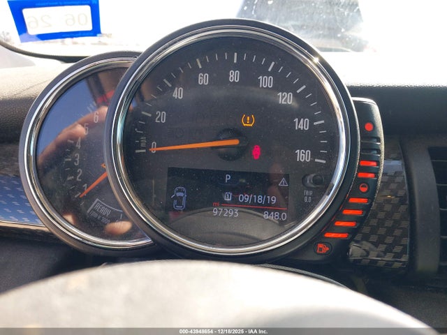 2015 MINI HARDTOP WMWXP7C53F2A38569 Photo 6