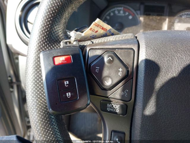 2022 TOYOTA TACOMA 3TMCZ5AN2NM490231 Photo 10