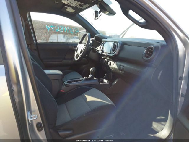 2022 TOYOTA TACOMA 3TMCZ5AN2NM490231 Photo 4