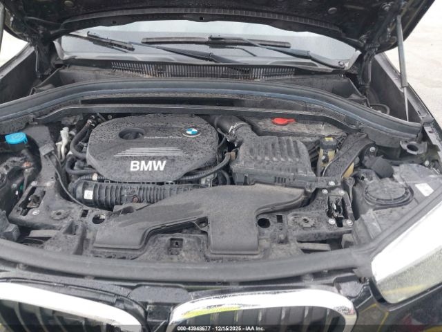 2018 BMW X1 WBXHU7C3XJ3H43776 Photo 9