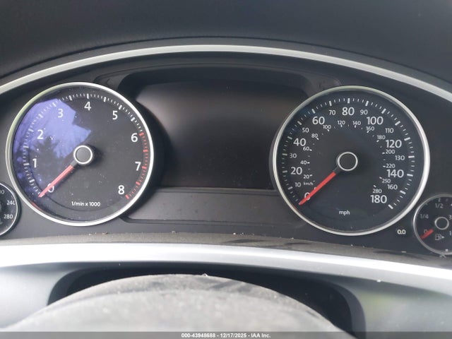 2016 VOLKSWAGEN TOUAREG WVGEF9BP3GD012242 Photo 6