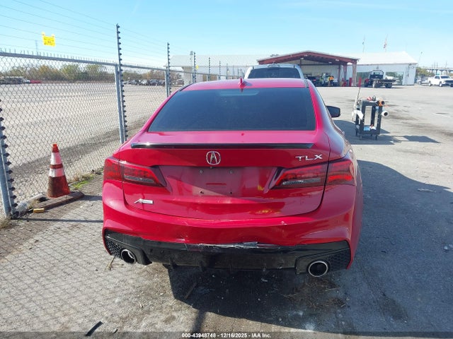 43948748 :رقم المزاد ، 19UUB2F69JA012471 vin ، 2018 Acura Tlx Tech   A-spec Pkgs مزاد بيع