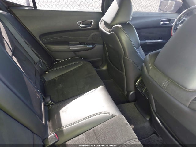 43948748 :رقم المزاد ، 19UUB2F69JA012471 vin ، 2018 Acura Tlx Tech   A-spec Pkgs مزاد بيع