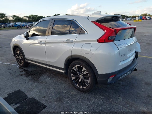 2020 MITSUBISHI ECLIPSE CROSS JA4AS5AA7LZ001272 Photo 2