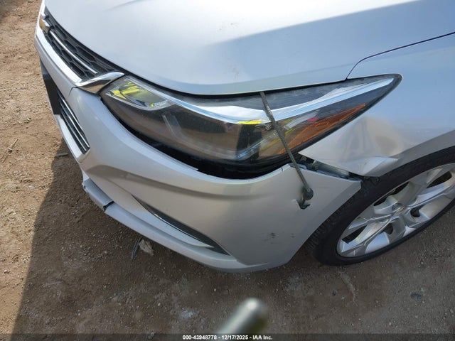 43948778 :رقم المزاد ، 1G1BF5SMXH7137365 vin ، 2017 Chevrolet Cruze Premier Auto مزاد بيع