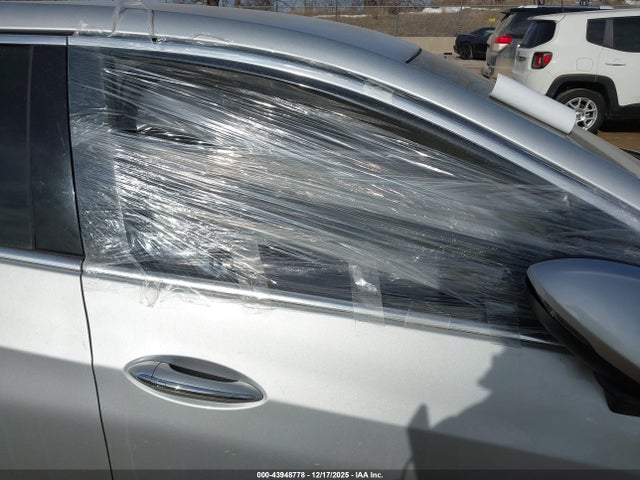 43948778 :رقم المزاد ، 1G1BF5SMXH7137365 vin ، 2017 Chevrolet Cruze Premier Auto مزاد بيع