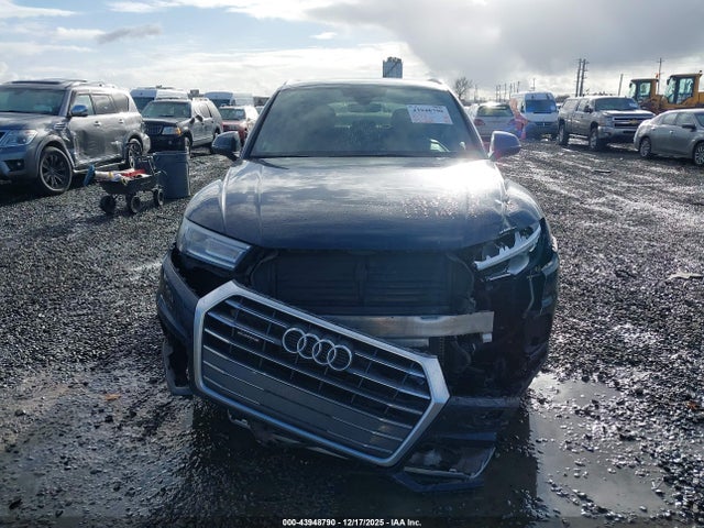 WA1ANAFY3K2037652 Audi Q5 45 Premium