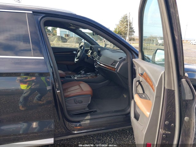 2019 AUDI Q5 WA1ANAFY3K2037652 Photo 4