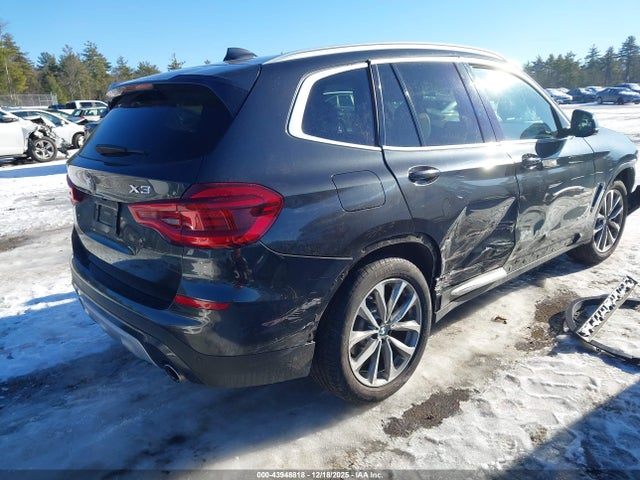 5UXTR9C55JLC81437 BMW X3 Xdrive30i