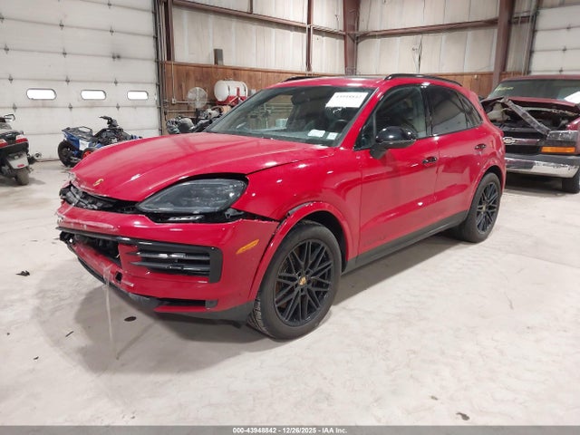 2024 PORSCHE CAYENNE WP1AL2AY7RDA33738 Photo 1