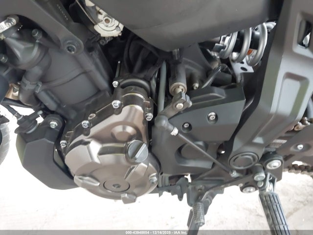 JYARM27E0JA002587 Yamaha MT07
