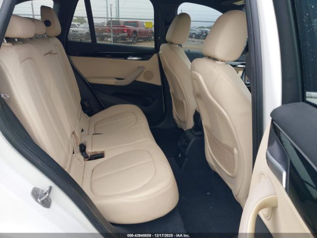 2017 BMW X1 WBXHU7C31H5H35225 Photo 7