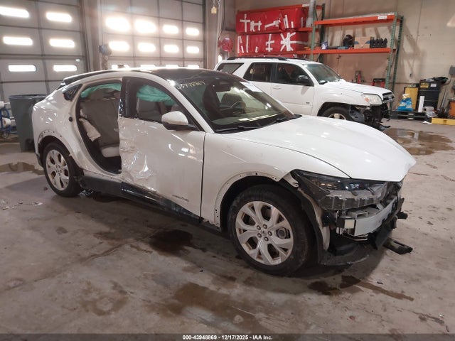 2022 FORD MUSTANG MACH-E 3FMTK3SS2NMA24887