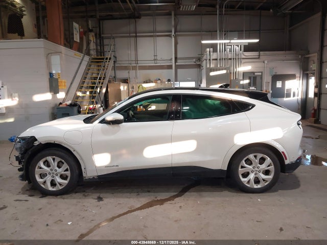 Ford Mustang Mach-e Premium 2022 3FMTK3SS2NMA24887 Image 15