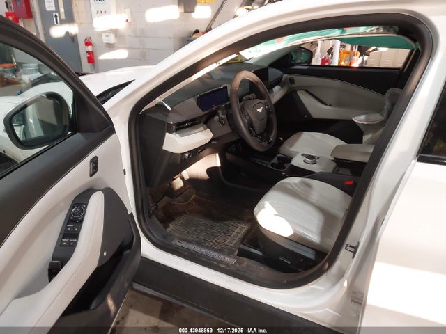 2022 FORD MUSTANG MACH-E 3FMTK3SS2NMA24887 Photo 4