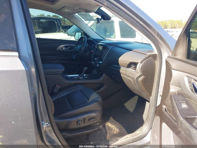 1GNERHKW5KJ243383 Chevrolet Traverse 3lt