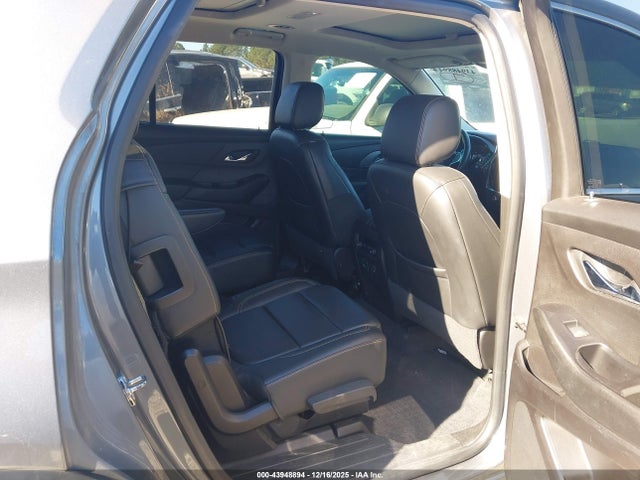 1GNERHKW5KJ243383 Chevrolet Traverse 3lt