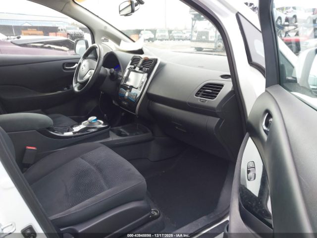 2016 NISSAN LEAF 1N4BZ0CP8GC314453 Photo 4