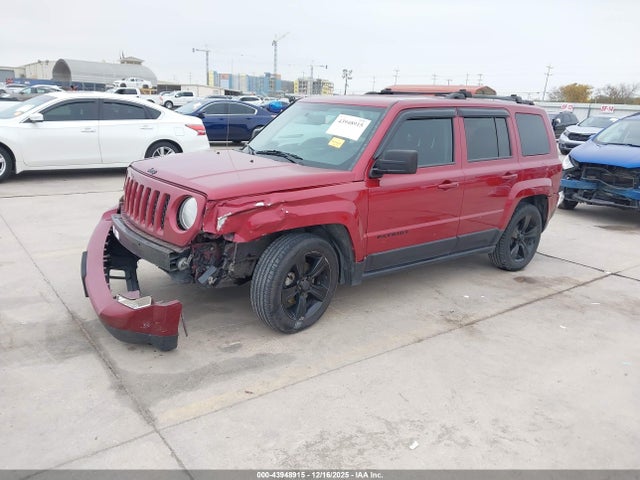 Jeep Patriot Altitude Edition 2015 1C4NJPBA4FD386750 Image 2