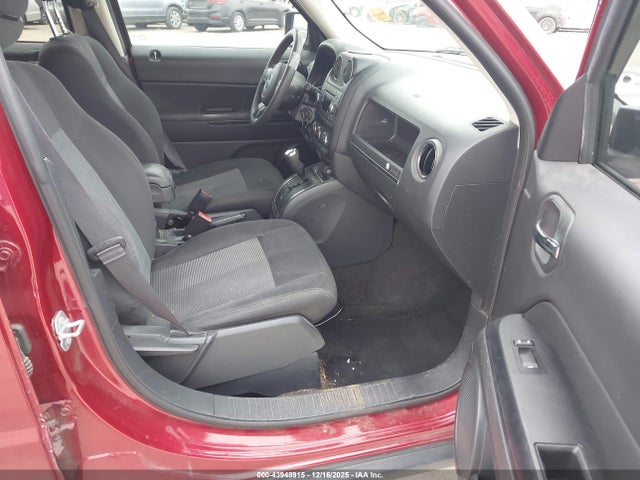 Jeep Patriot Altitude Edition 2015 1C4NJPBA4FD386750 Image 5