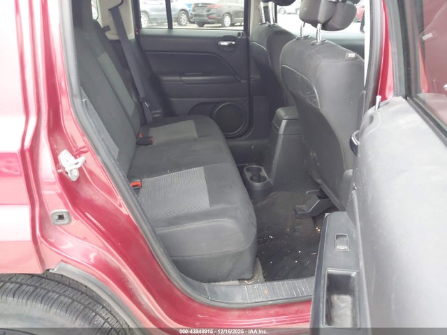Jeep Patriot Altitude Edition 2015 1C4NJPBA4FD386750 Image 8