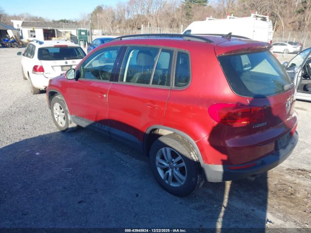 2015 VOLKSWAGEN TIGUAN WVGAV7AXXFW032806 Photo 2