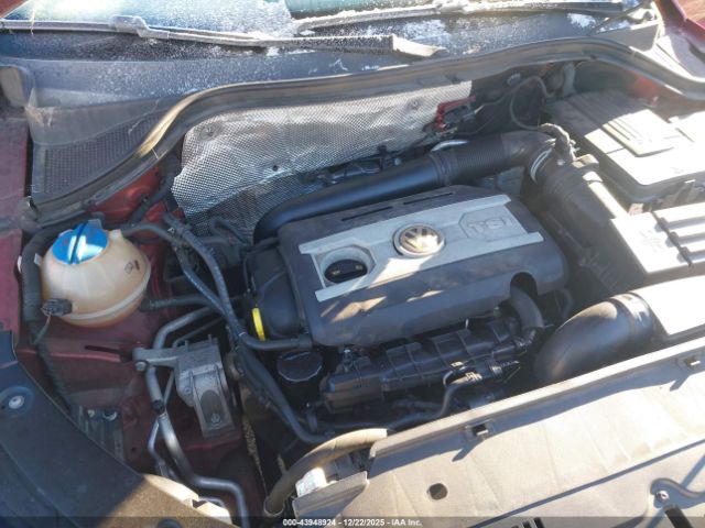 2015 VOLKSWAGEN TIGUAN WVGAV7AXXFW032806 Photo 5