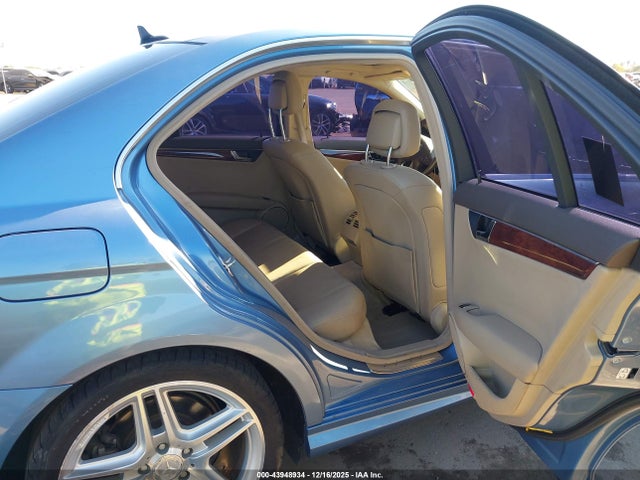 Продажа на аукционе авто 2011 Mercedes-benz C 300 Sport, vin: WDDGF5EB8BA454469, номер лота: 43948934
