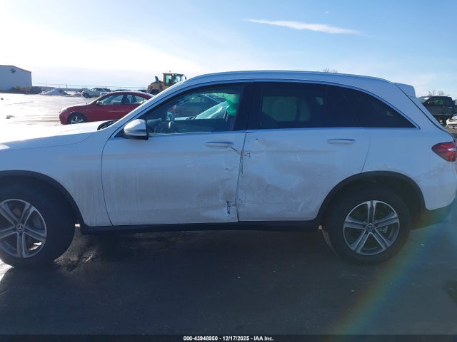 2019 Mercedes-benz Glc 300 4matic მანქანა იყიდება აუქციონზე, vin: WDC0G4KB8KF662095, აუქციონის ნომერი: 43948950