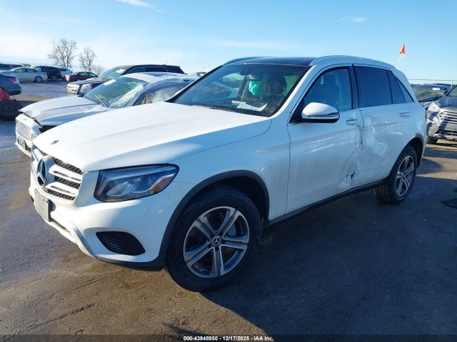 2019 Mercedes-benz Glc 300 4matic მანქანა იყიდება აუქციონზე, vin: WDC0G4KB8KF662095, აუქციონის ნომერი: 43948950