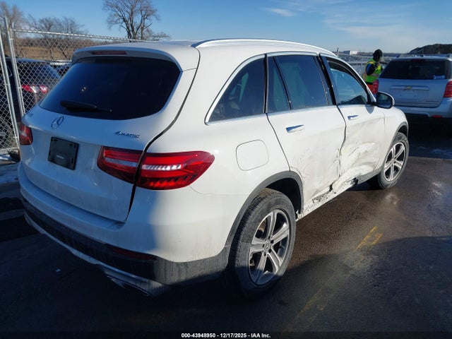 2019 Mercedes-benz Glc 300 4matic მანქანა იყიდება აუქციონზე, vin: WDC0G4KB8KF662095, აუქციონის ნომერი: 43948950