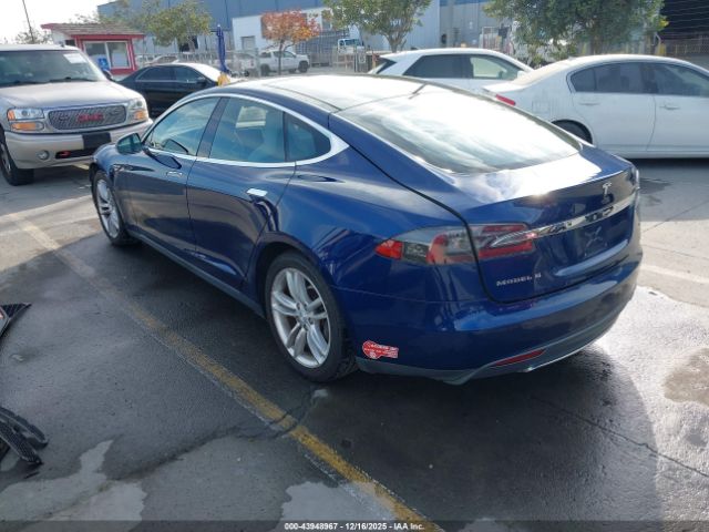 2015 TESLA MODEL S 5YJSA1H19FF089215 Photo 2