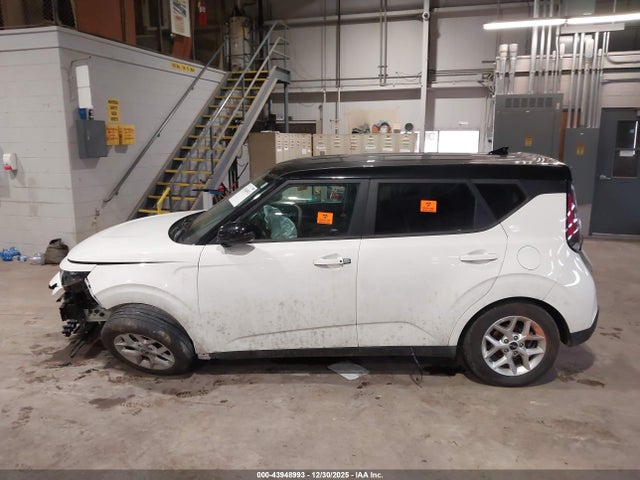 43948993 :رقم المزاد ، KNDJ23AU2S7244826 vin ، 2025 Kia Soul S مزاد بيع