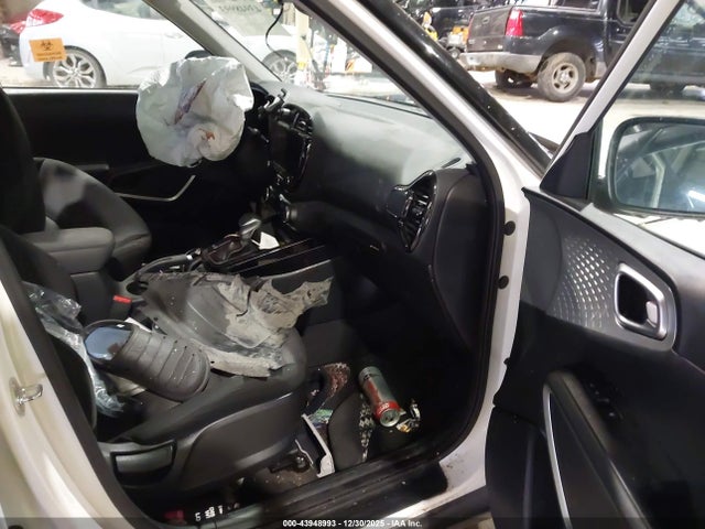 43948993 :رقم المزاد ، KNDJ23AU2S7244826 vin ، 2025 Kia Soul S مزاد بيع