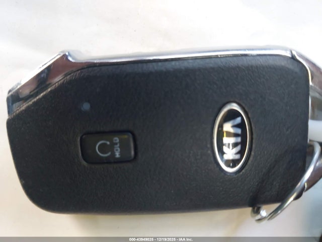 43949025 :رقم المزاد ، KNDERCAA0M7126876 vin ، 2021 Kia Seltos Ex مزاد بيع