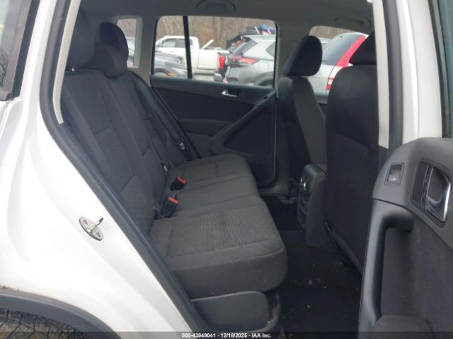 2015 VOLKSWAGEN TIGUAN WVGBV7AX9FW509469 Photo 7