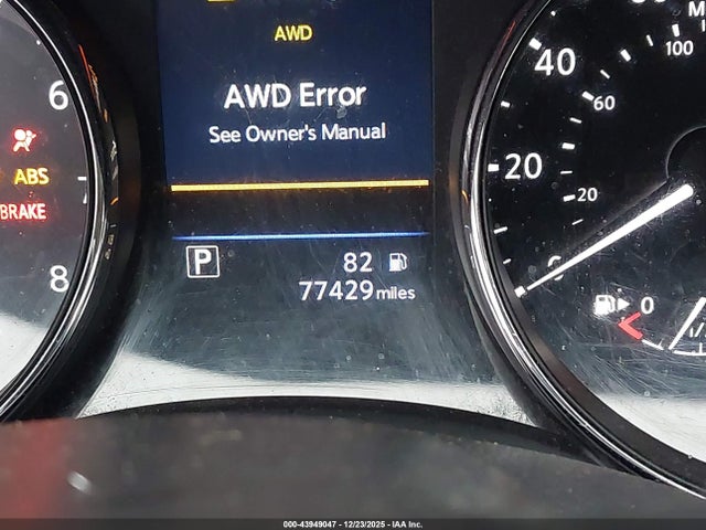 5N1AT2MV0JC843527 Nissan ROGUE SV