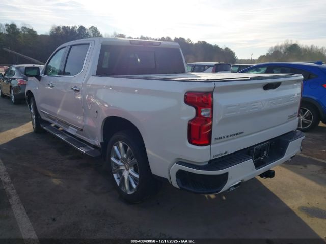 2022 CHEVROLET SILVERADO 1500 1GCUDJET8NZ629362 Photo 2
