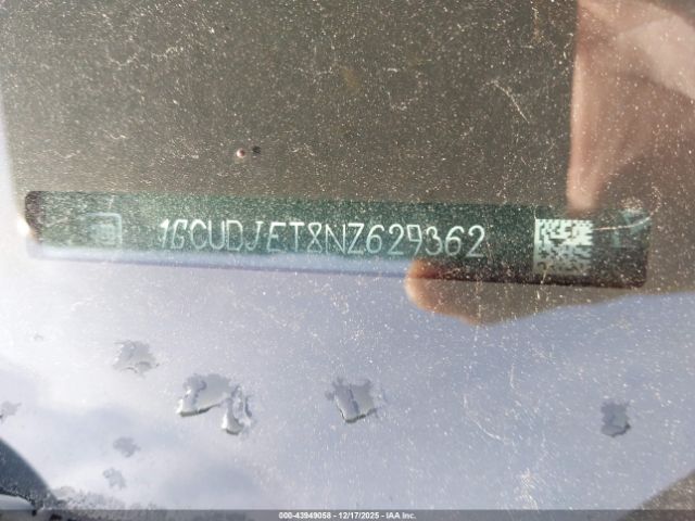 2022 CHEVROLET SILVERADO 1500 1GCUDJET8NZ629362 Photo 8