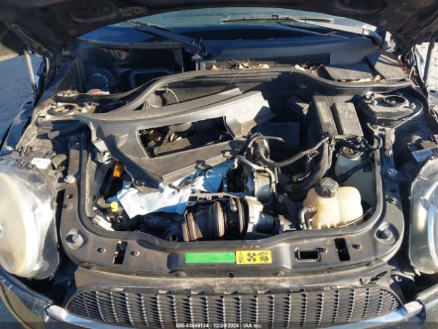 2010 MINI COOPER S CLUBMAN WMWMM3C5XATP94470 Photo 9