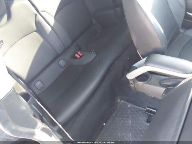 2010 MINI COOPER S CLUBMAN WMWMM3C5XATP94470 Photo 7