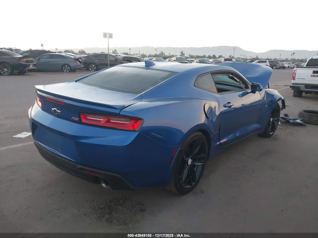 2017 CHEVROLET CAMARO 1G1FB1RS5H0160586 Photo 3