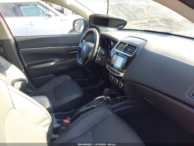 2017 MITSUBISHI OUTLANDER SPORT JA4AR4AW1HZ045891 Photo 4