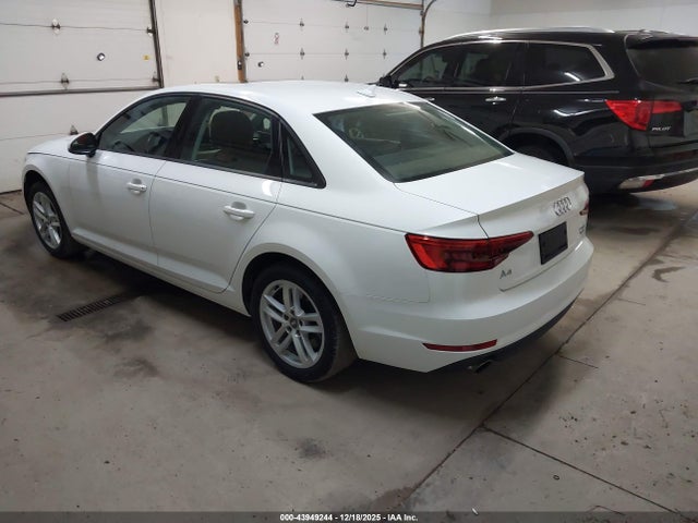 2017 AUDI A4 WAUANAF41HN070088 Photo 2